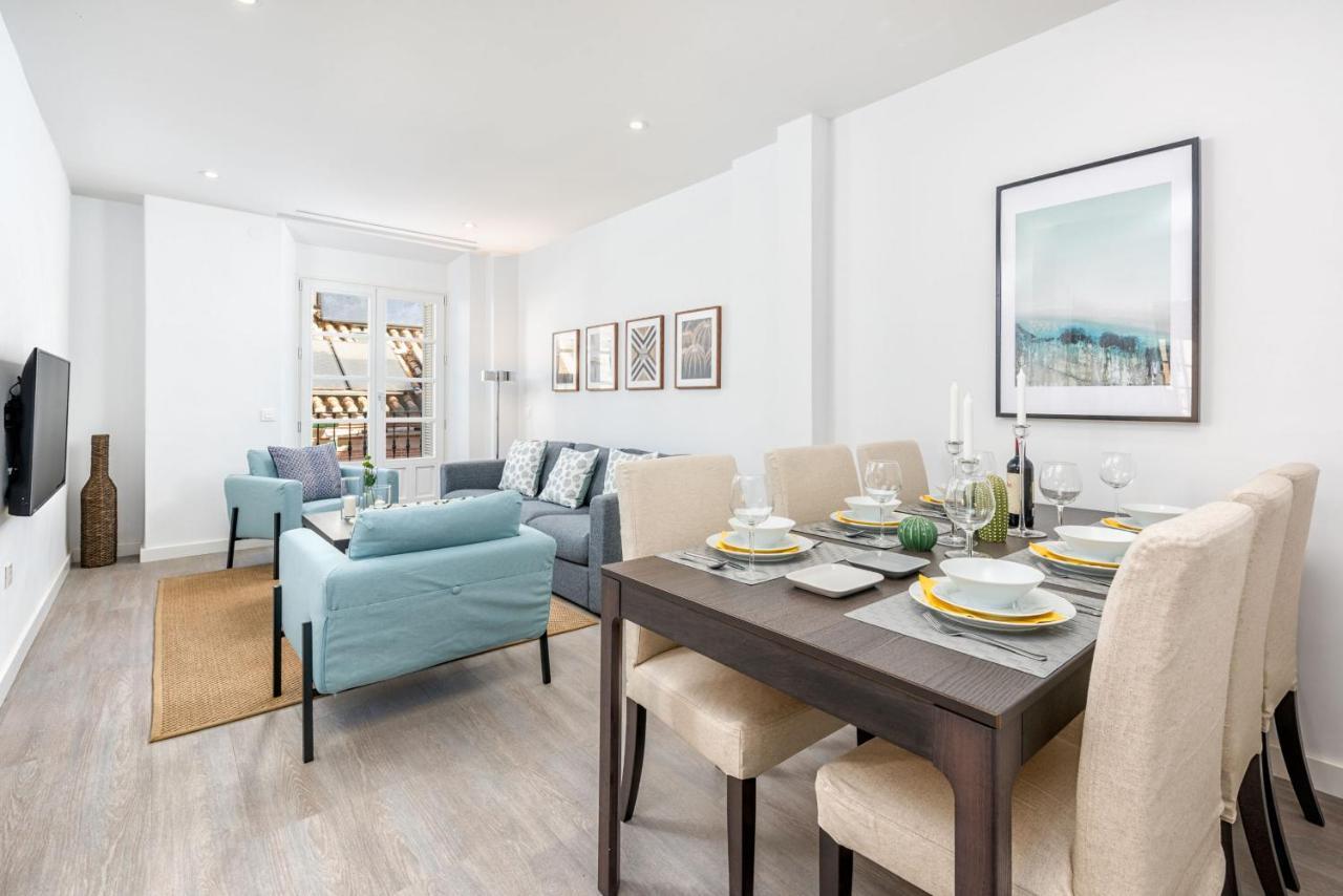 Merced Suites In Malaga By Solaga Holiday Homes Zewnętrze zdjęcie