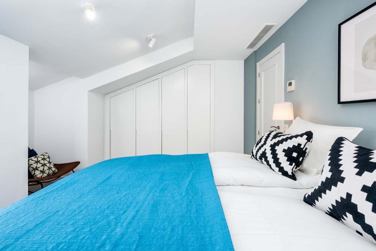 Merced Suites In Malaga By Solaga Holiday Homes Zewnętrze zdjęcie
