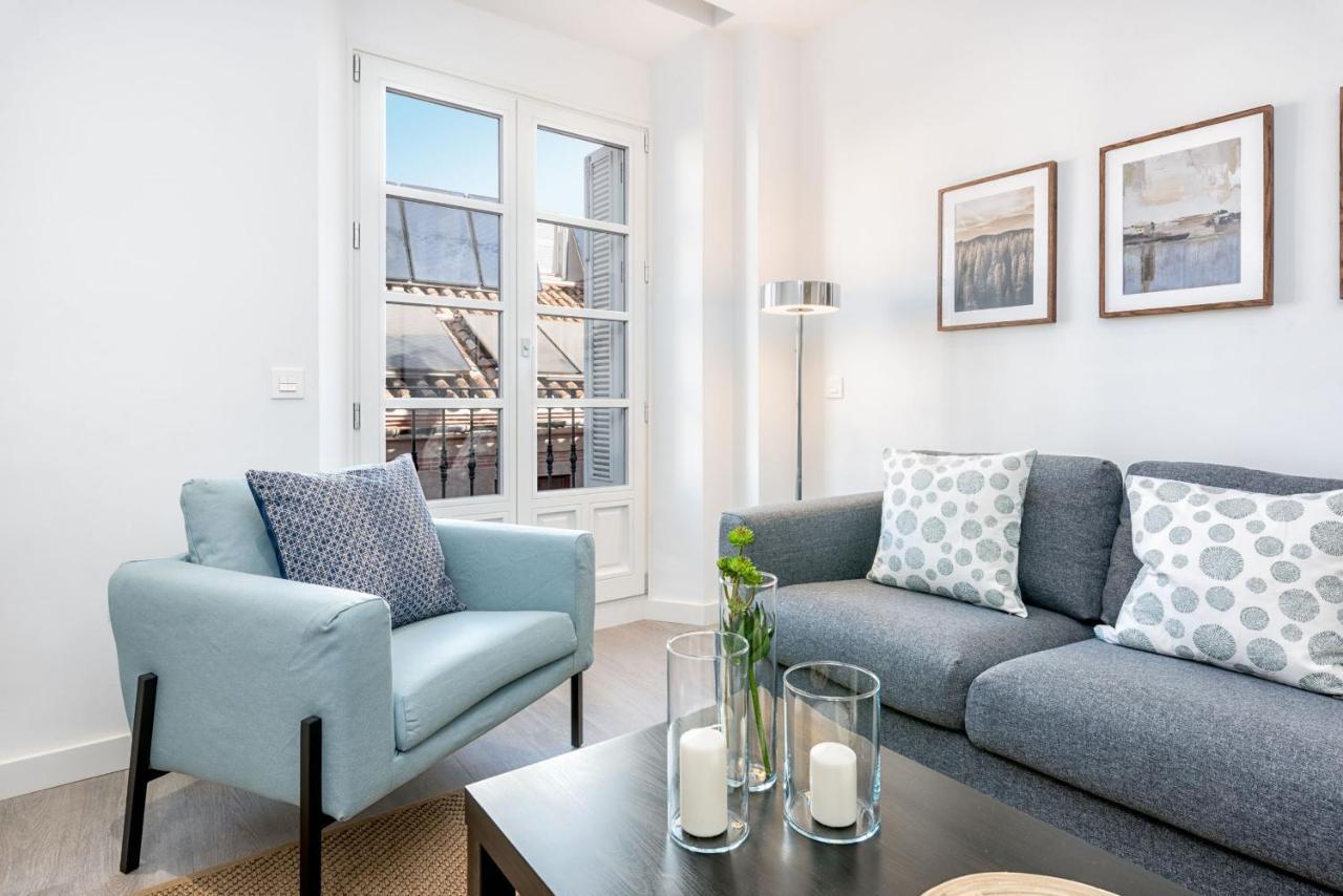 Merced Suites In Malaga By Solaga Holiday Homes Zewnętrze zdjęcie