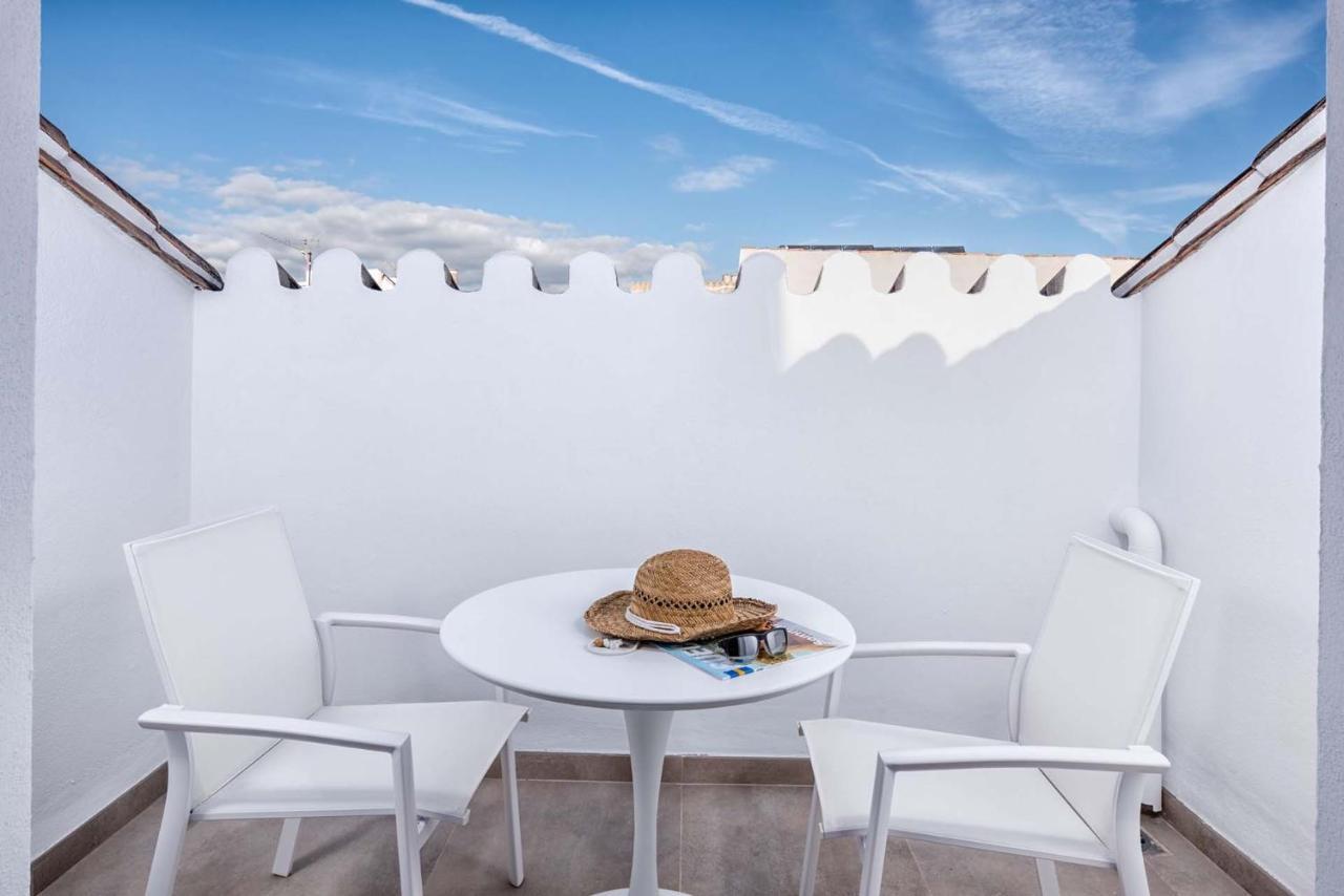 Merced Suites In Malaga By Solaga Holiday Homes Zewnętrze zdjęcie