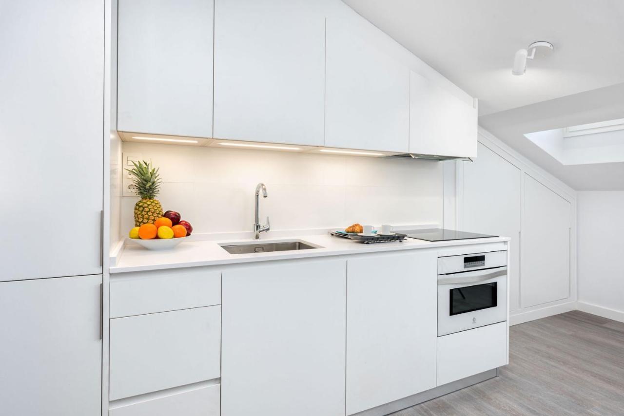 Merced Suites In Malaga By Solaga Holiday Homes Zewnętrze zdjęcie