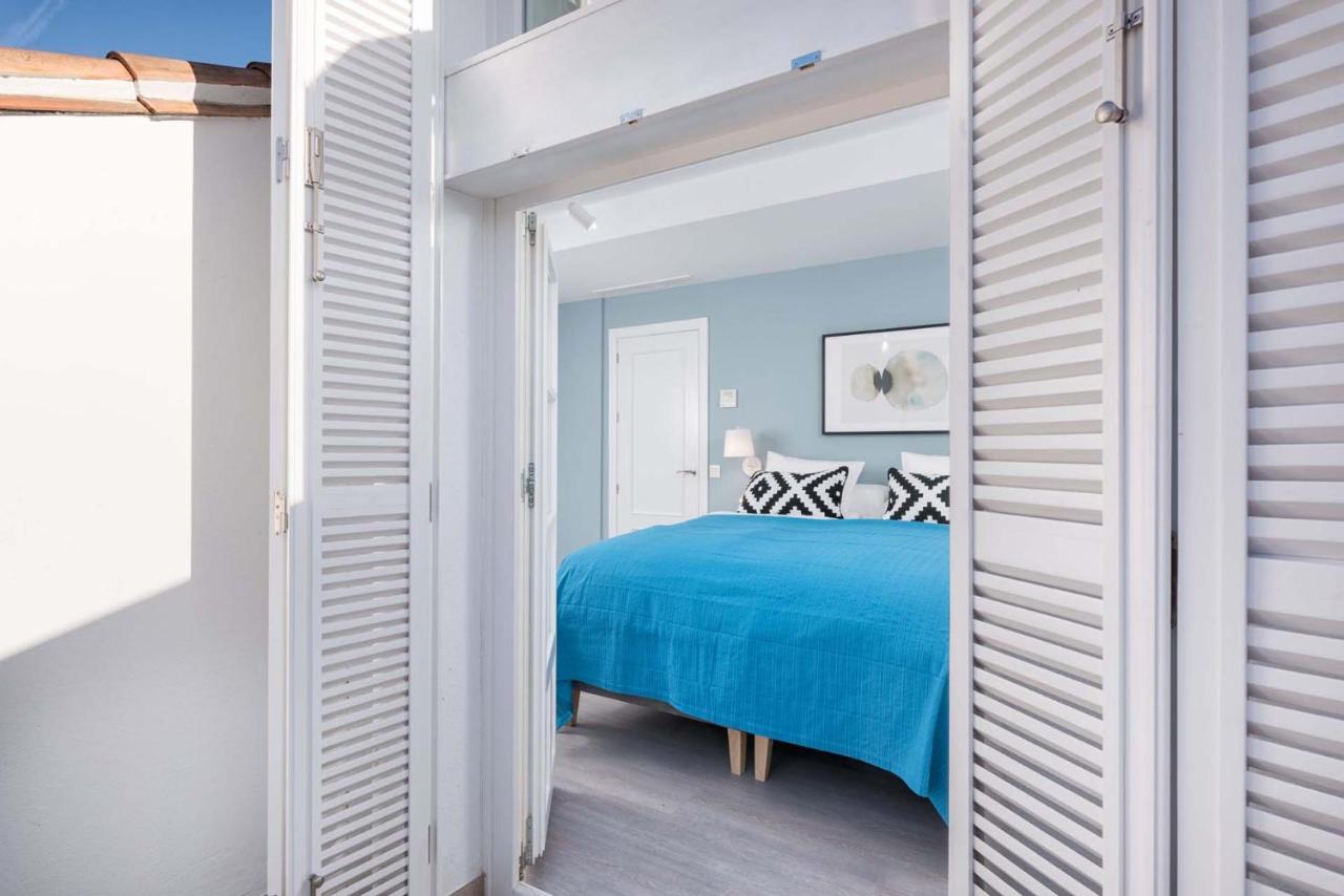 Merced Suites In Malaga By Solaga Holiday Homes Zewnętrze zdjęcie