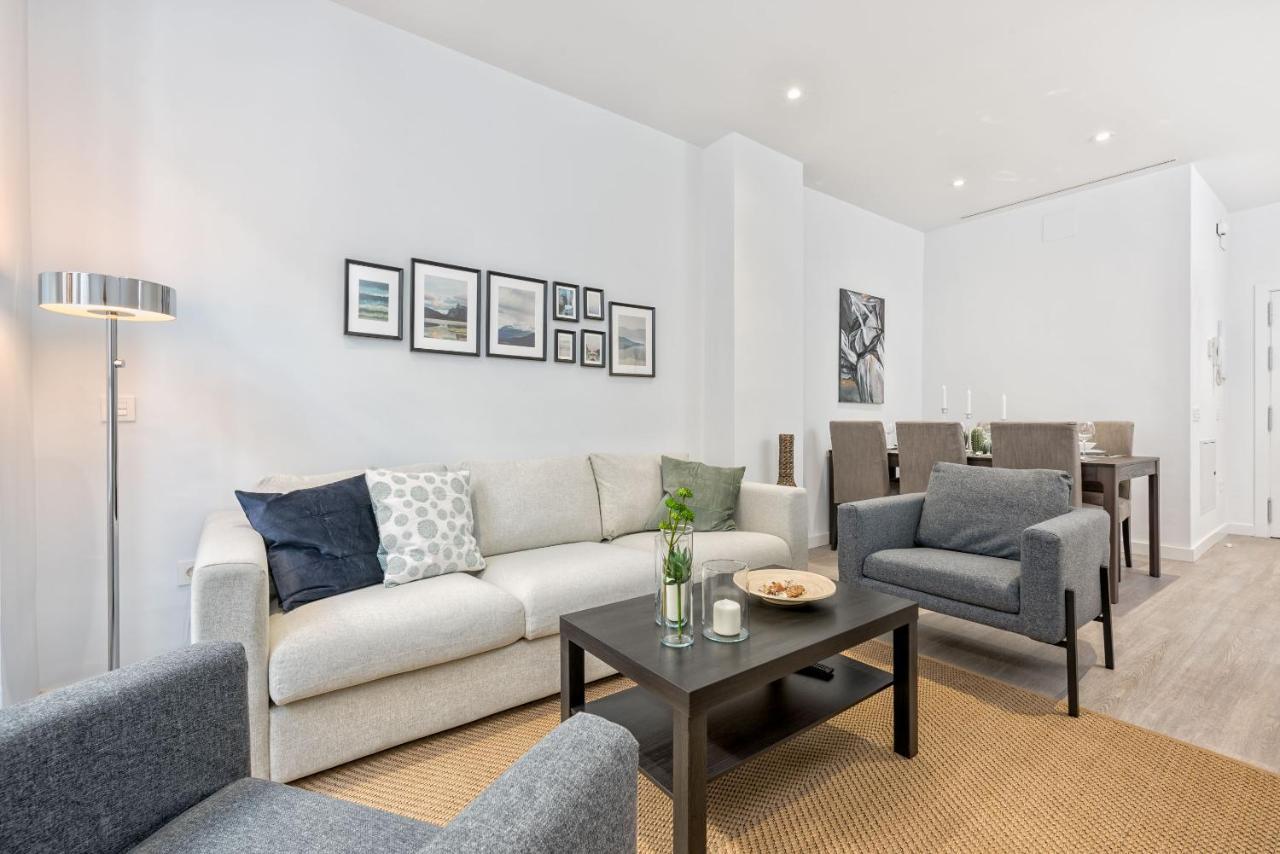 Merced Suites In Malaga By Solaga Holiday Homes Zewnętrze zdjęcie