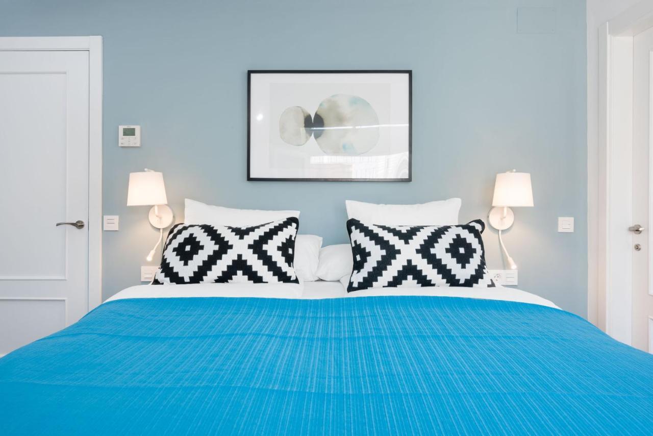 Merced Suites In Malaga By Solaga Holiday Homes Zewnętrze zdjęcie